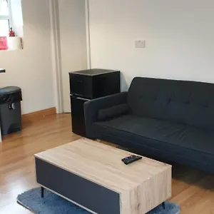  Apartment Pure Gold - Whole Private